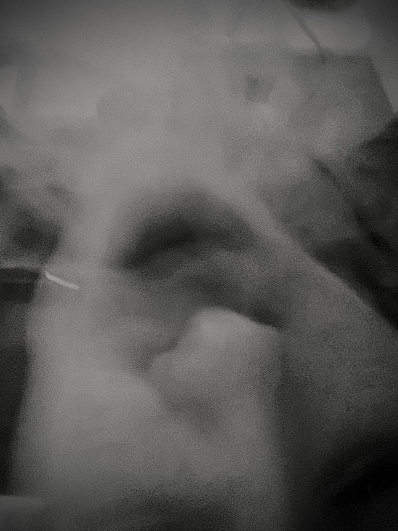 © Asma Akraiche - Image from the A frame without face photography project