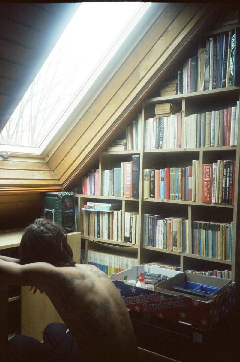 © kayra - Image from the Love Could Stay on the Body photography project