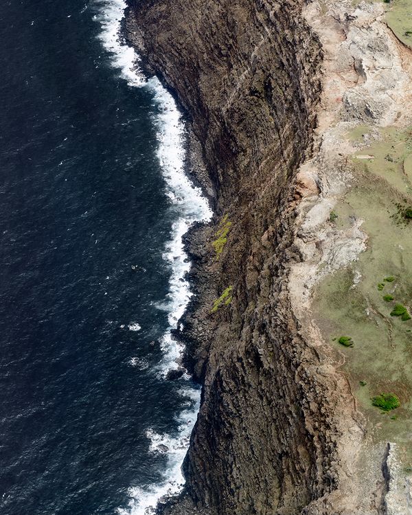 © Shannon Benine - Image from the If you can read the ocean you will never be lost photography project