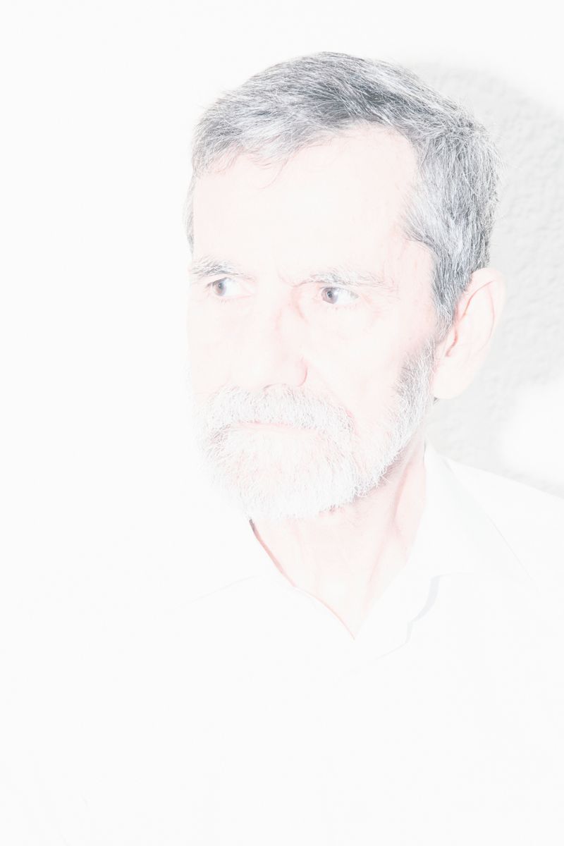 © Perla Bayona - Him.