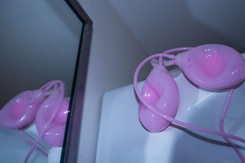 © lou muñoz - Pink Hearts, 2025, Inkjet Print.