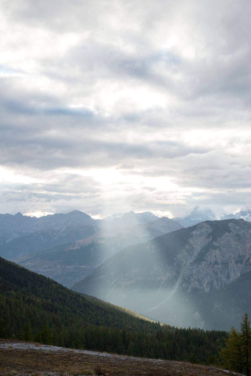 © Rose Lecat - Image from the On the border of the mountains photography project
