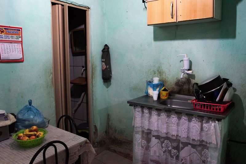 © Sabine van Wechem - The kitchen of Thay her home.