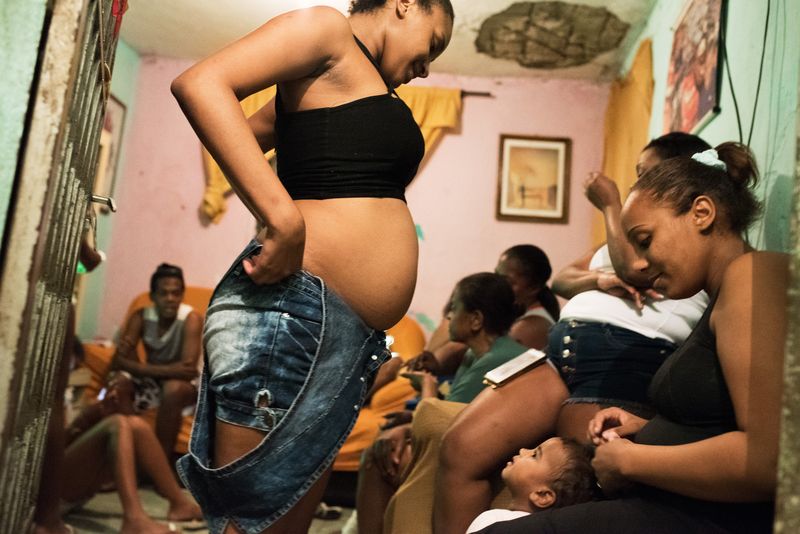 © Sabine van Wechem - It's the birthday of Thay her grandma, everybody is present at her house and celebrating.