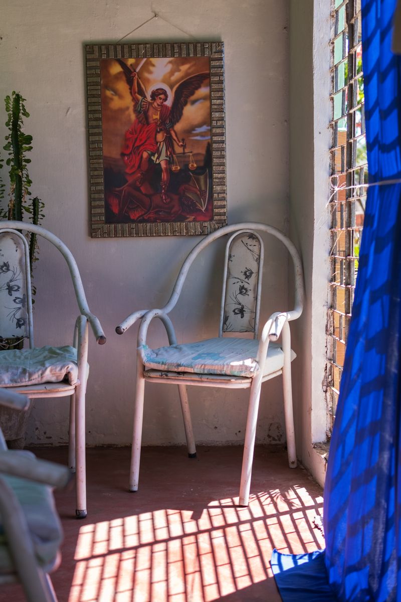 © Sabine van Wechem - In front of the house, a place to pause and relax.