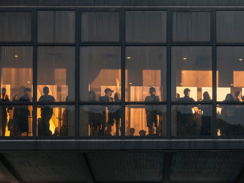 © Thaddé Comar - Peanut Eaters (Name people watching the manifestations are called by the protesters. )