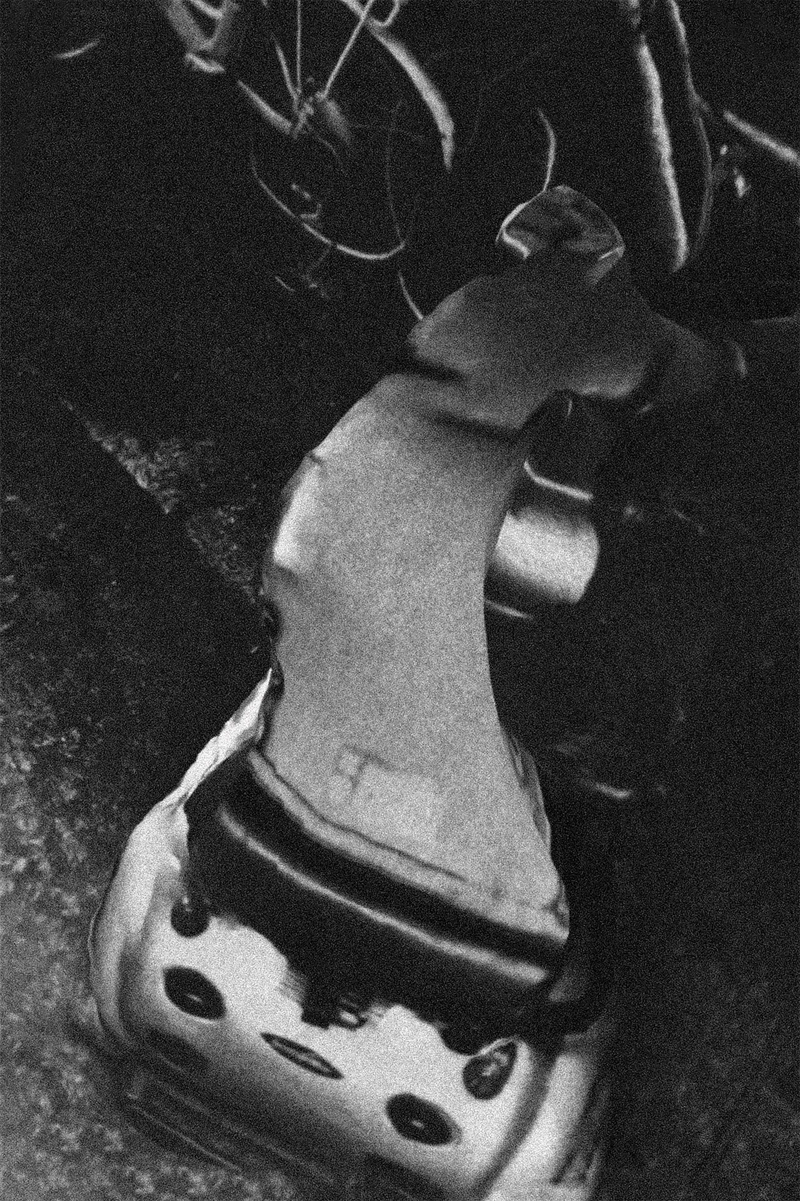 © Gene Chen - This is a scooter for elderly use, with a foldable backrest on the seat, looking well taken care of.