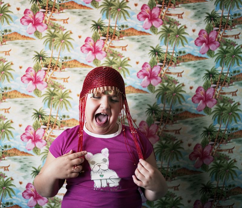 © CLARA DE TEZANOS - Image from the Todas somos Marías photography project