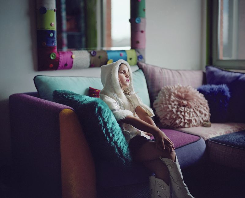 © CLARA DE TEZANOS - Image from the Todas somos Marías photography project