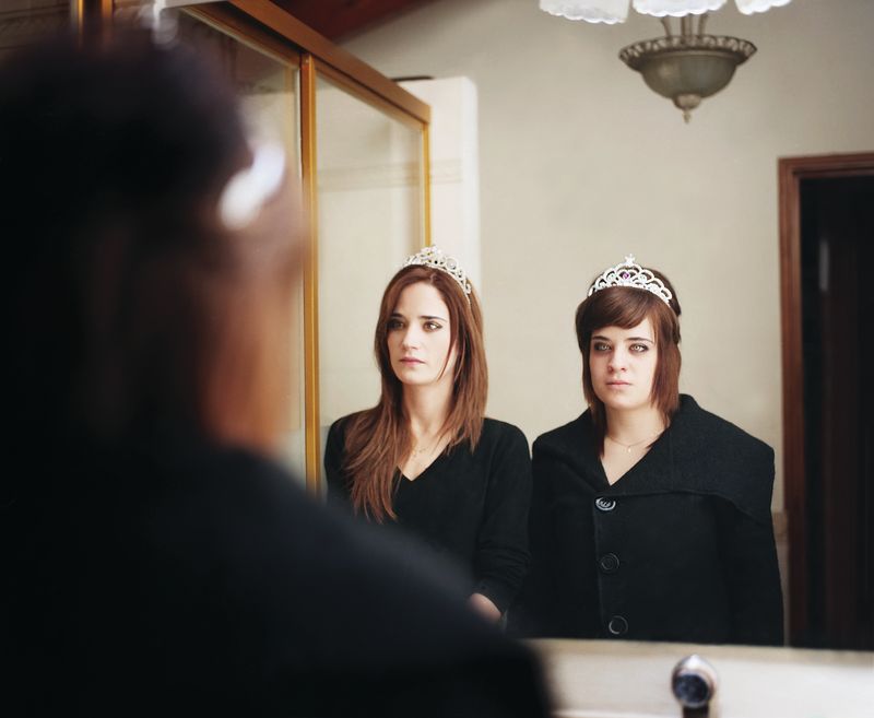 © CLARA DE TEZANOS - Image from the Todas somos Marías photography project