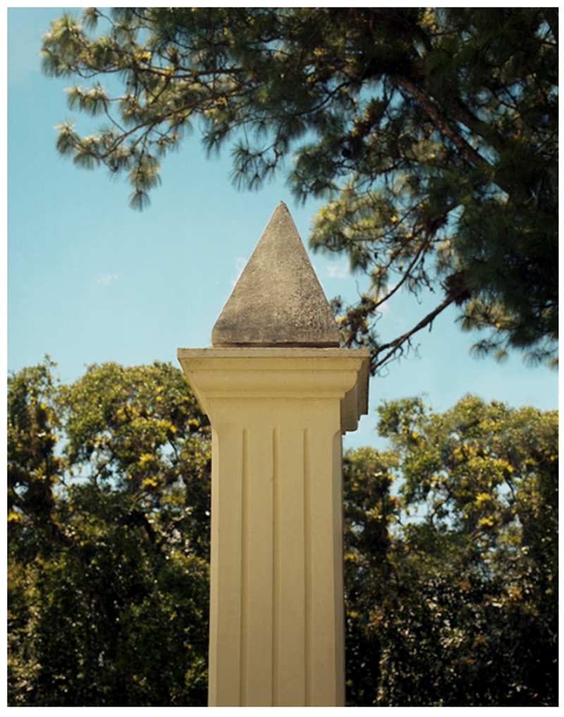 © CLARA DE TEZANOS - Image from the Piedra-Padre,Universo photography project