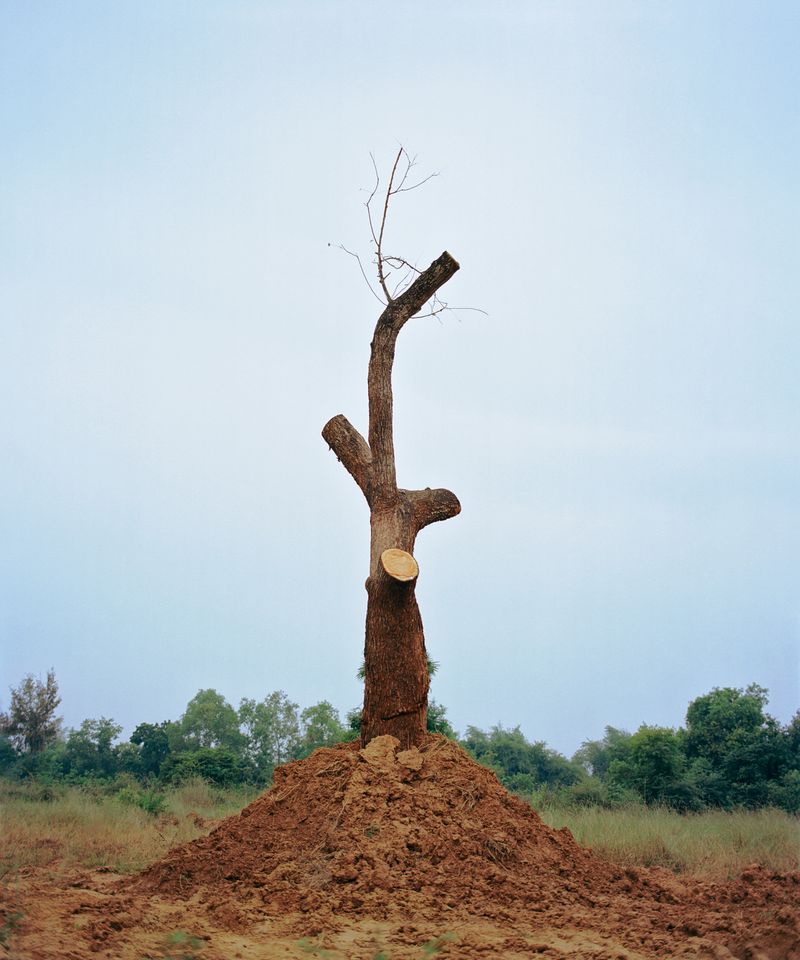 © Shubham Lodha - Image from the Half-finished Heaven photography project
