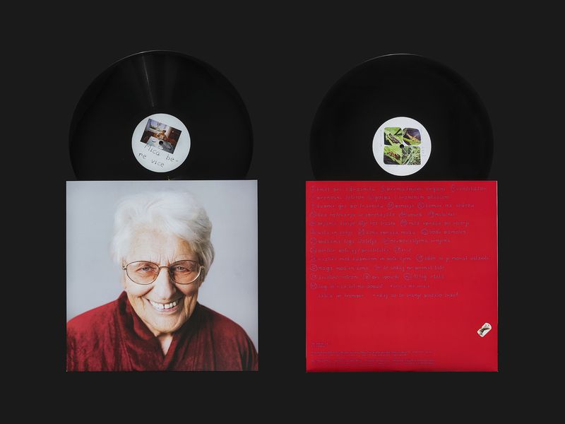 © Lucija Rosc - The accompanying reproduction of the booklet serves as lyrics and a companion to the audio recordings.