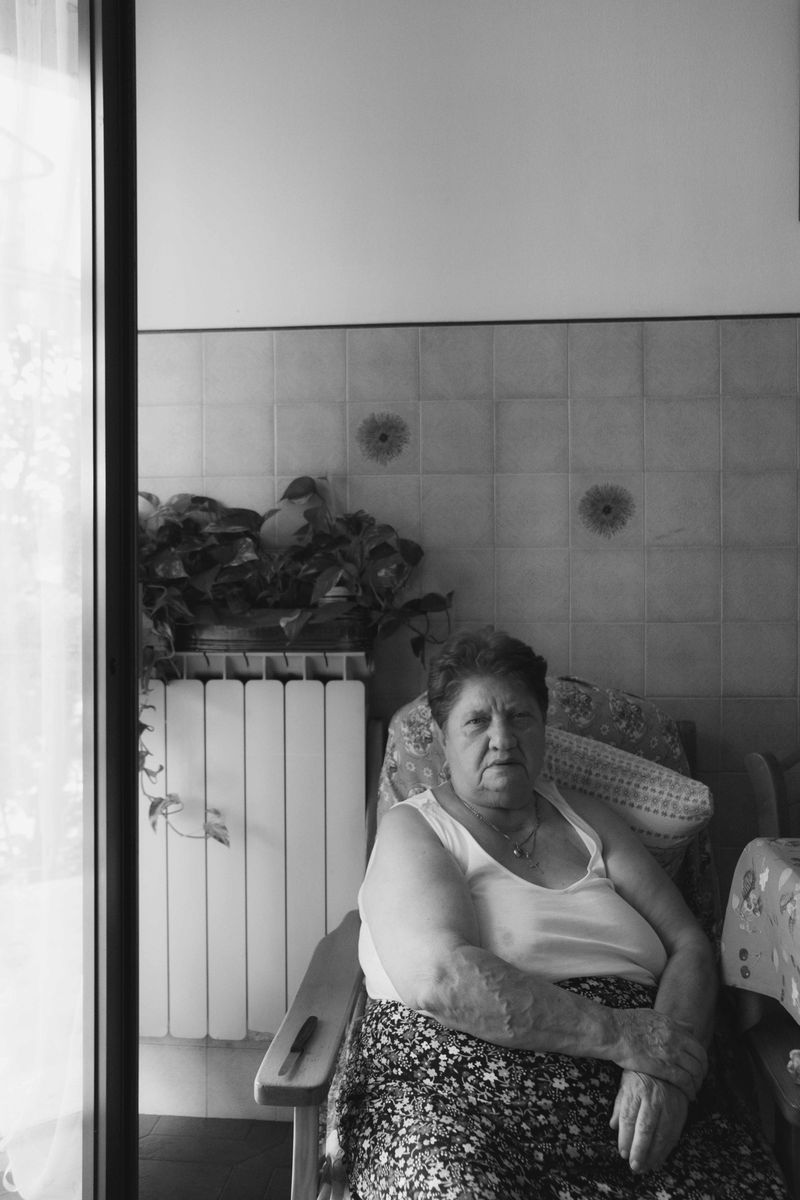 © Matteo Trevisan - Image from the Over the riverbank photography project
