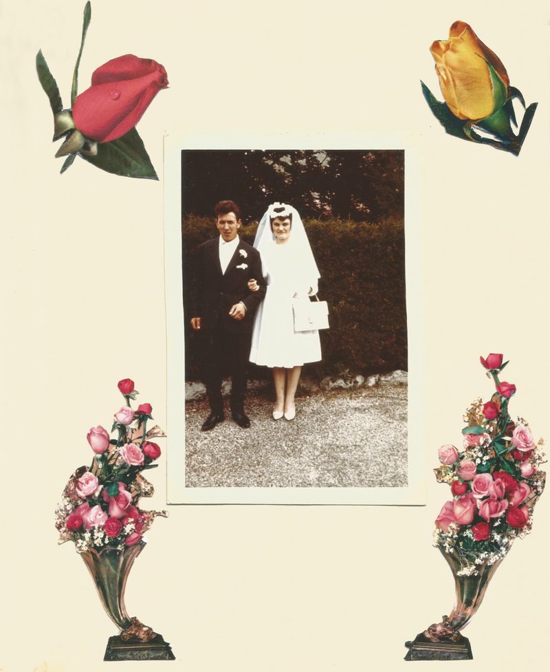 © Lisa Bertoldi - ©LisaBertoldi - Matrimonio, (rosso di sera, bel tempo si spera), from Tenersi stretto, 2023