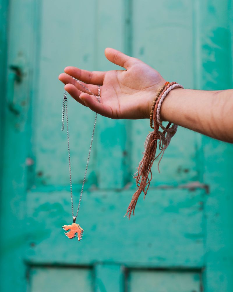 © Kavi Pujara - Gujarat Necklace and Scars, Cooper Street, 2021
