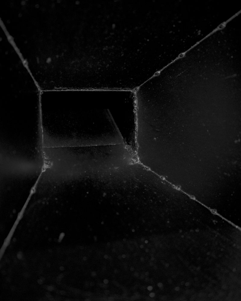 © Breno Rotatori - Image from the The Evening And The Morning And The Night photography project