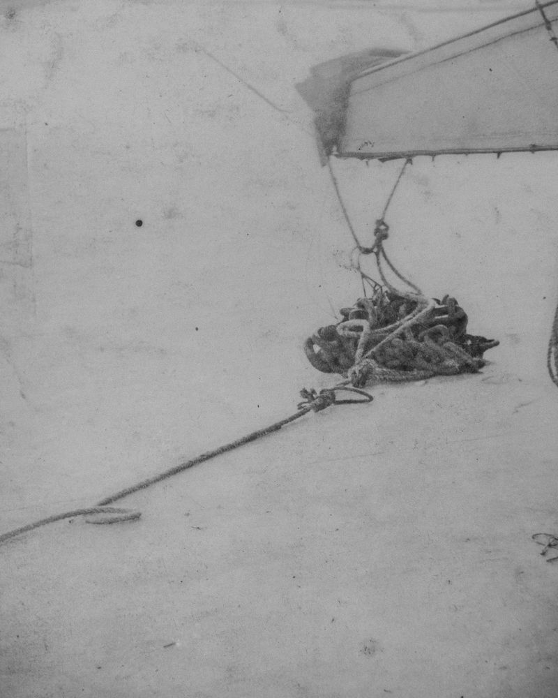 © Breno Rotatori - Image from the Dirigible photography project