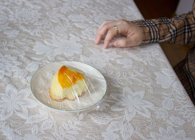 © Sijia Ma - Burberry, cheese cake, and British plate.