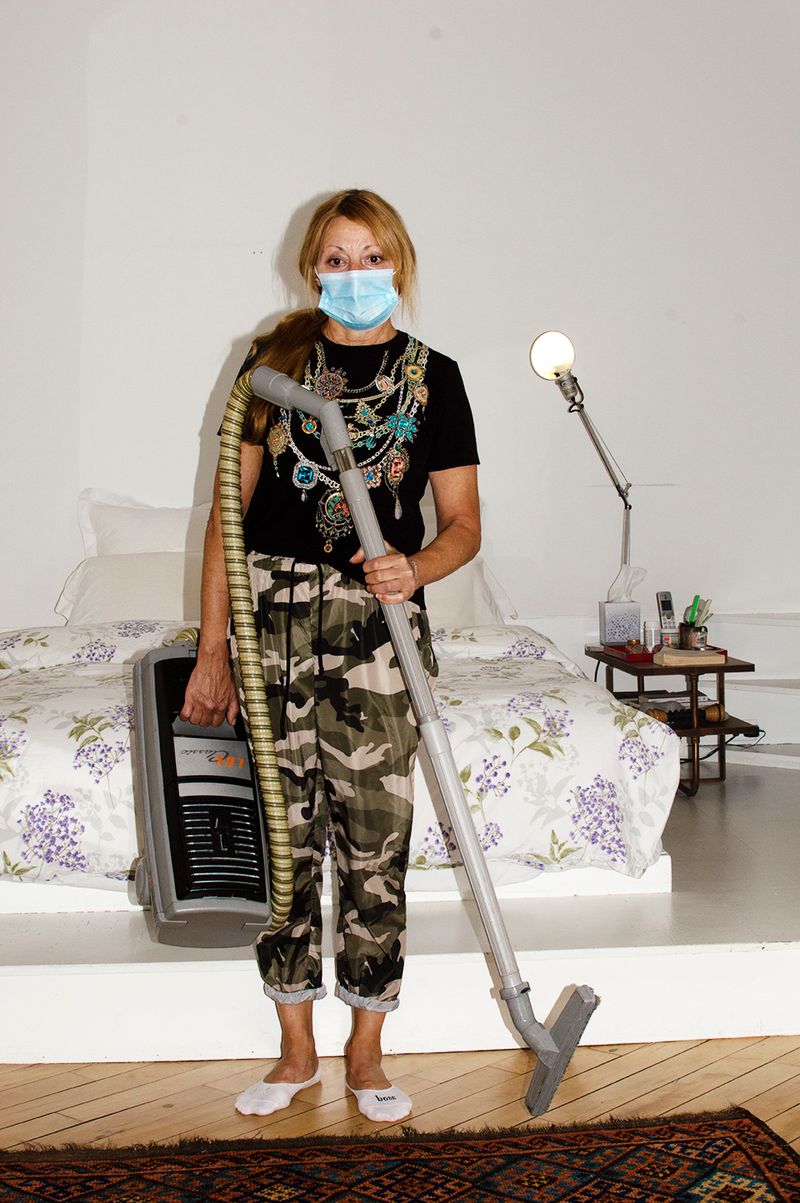 © Chelsea Muscat - Image from the Mommy Nervosa photography project