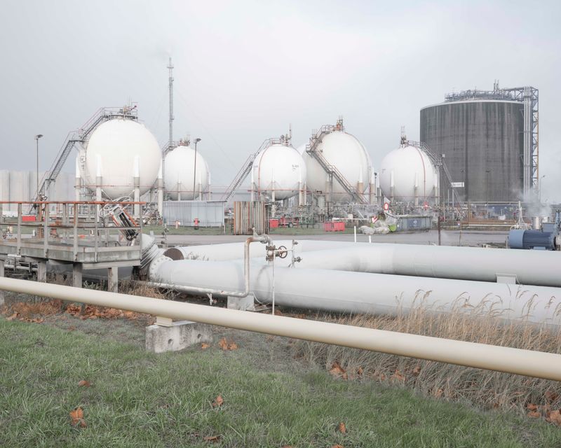 © Max Perez - Image from the The Erosion Of Bond photography project