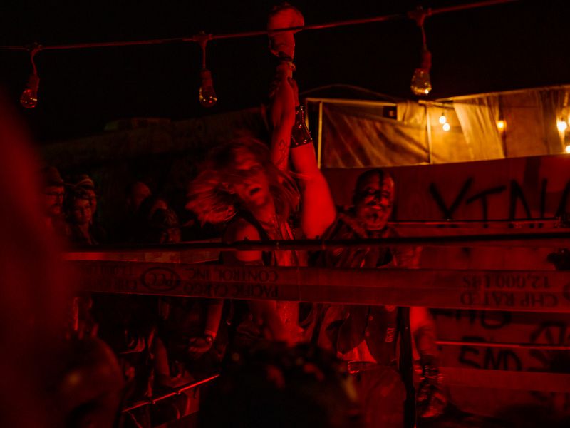 © David Walter Banks - Victor.