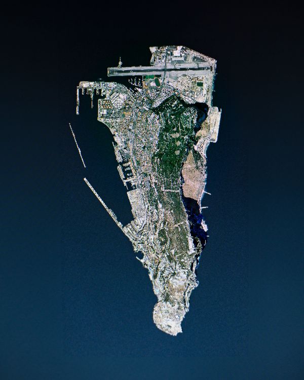 © Luke Withers - Image from the Territorial Volumes  photography project