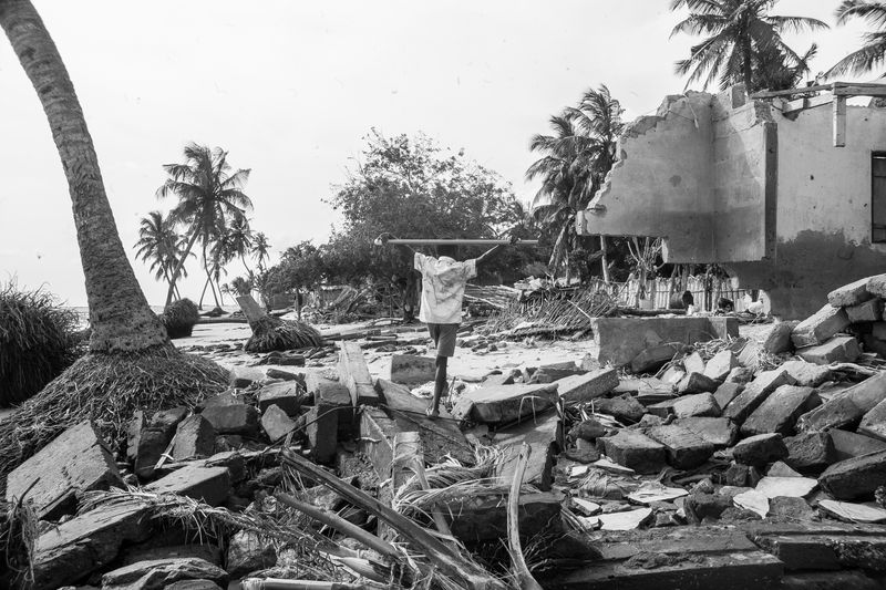 © Ofoe Amegavie - Remains of a house in Azizakpe after a high tide flooding, 2021