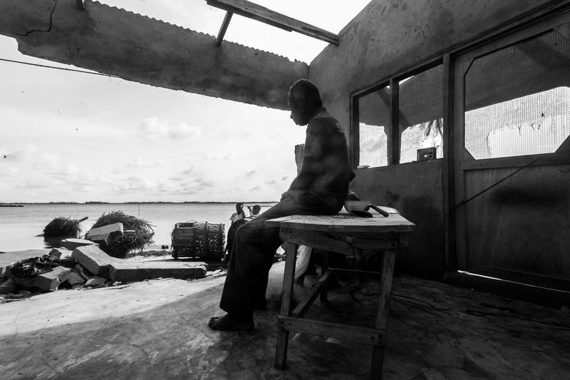 © Ofoe Amegavie - Image from the Between Sand and Water photography project