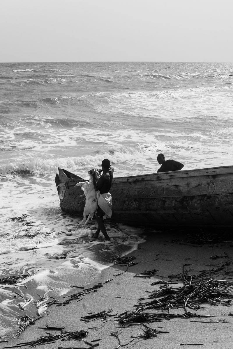 © Ofoe Amegavie - Image from the Between Sand And Water photography project