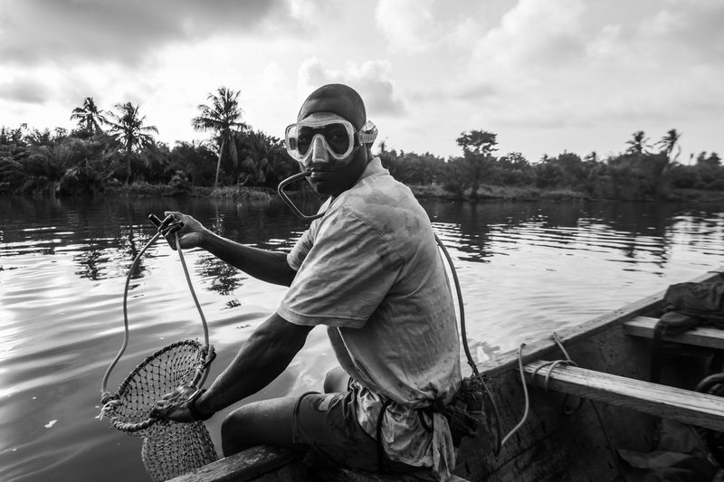 © Ofoe Amegavie - Image from the Between Sand And Water photography project