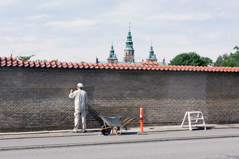 © Filippo Venturi - Image from the Sword of Damocles photography project