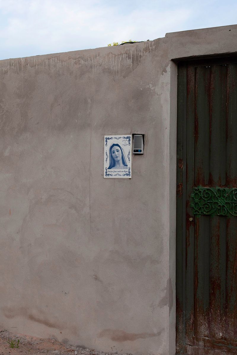 © elsa Kostic - Opening other doors