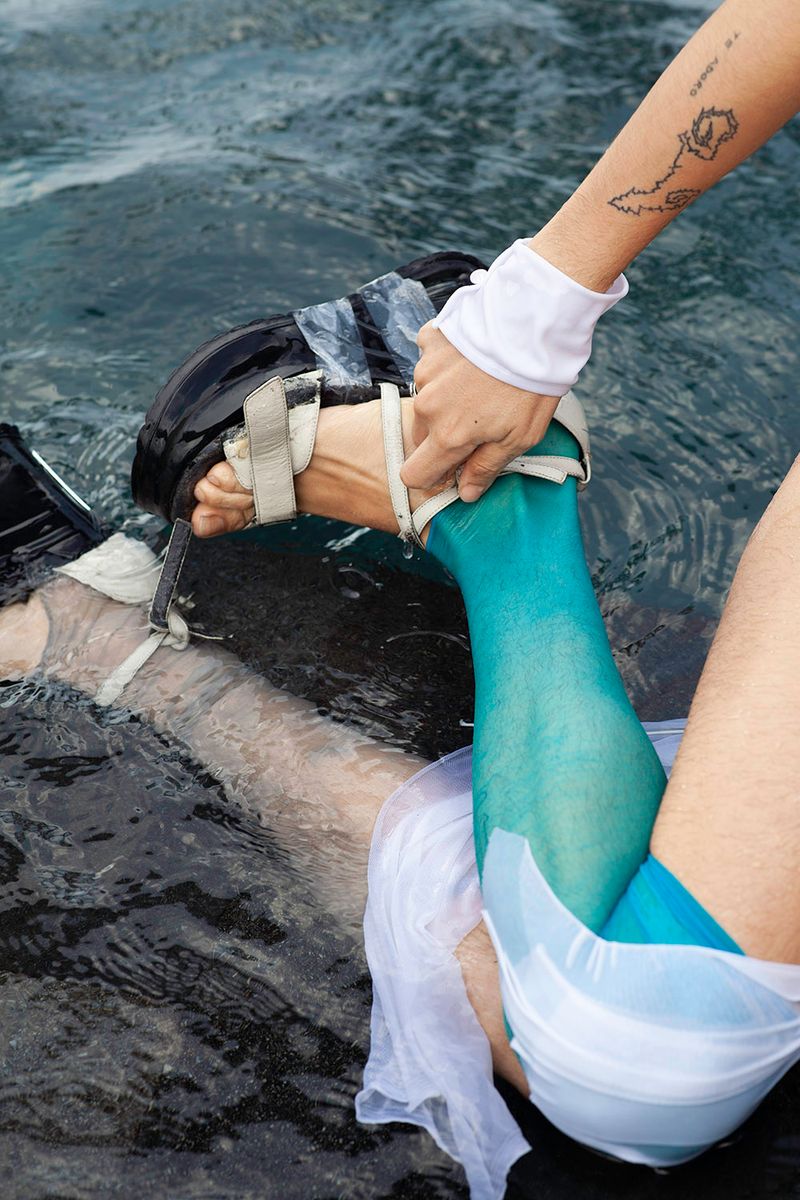 © elsa Kostic - Transforming