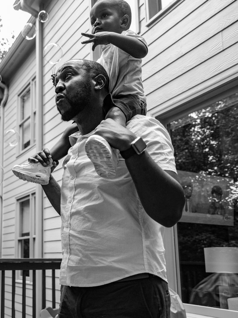 © Valentine Ollawa - Image from the Sing About Me, I'm Dying of Thirst. photography project