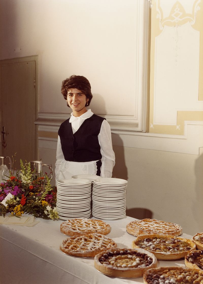 © Eleonora Agostini - Image from the A Study On Waitressing photography project