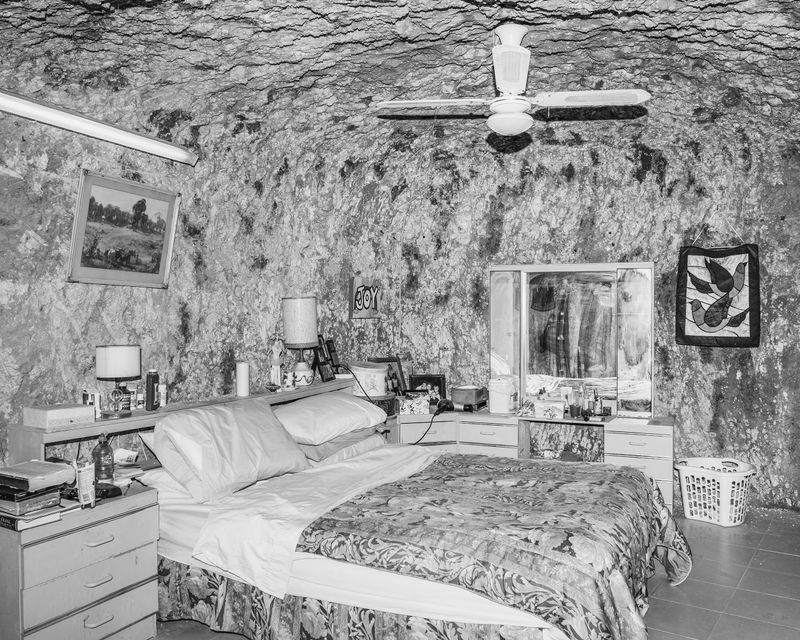 © Antoine Bruy - George and Suzy's Bedroom, Coober Pedy, Australia, 2016