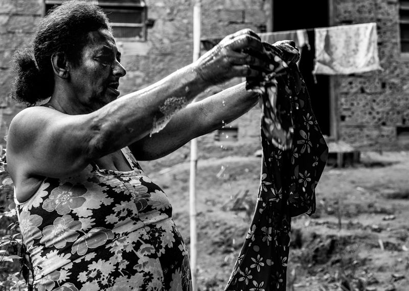 © Thais FES - Image from the "Grande Vizinho Pequeno" photography project