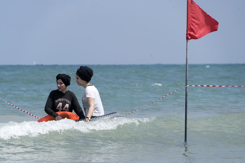 © Deborah Morag - Image from the Palestinian women first time at Tel Aviv beach photography project