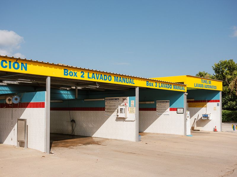 © Frederic George Pauwels - Image from the This is not a Road Trip, this is not America. photography project