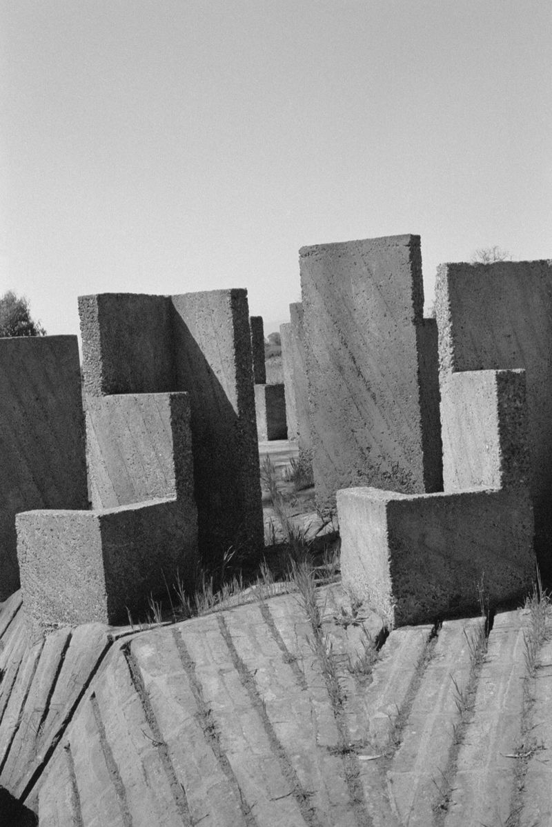 © Federica Mambrini - Image from the L'albergo della lontananza / Far far stay photography project