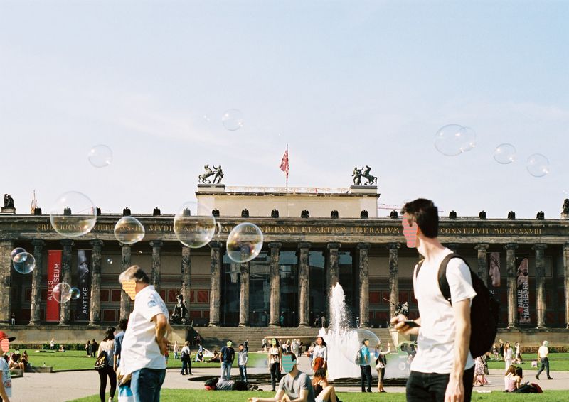 © Daria Senchikhina - Image from the Impersonal tales photography project