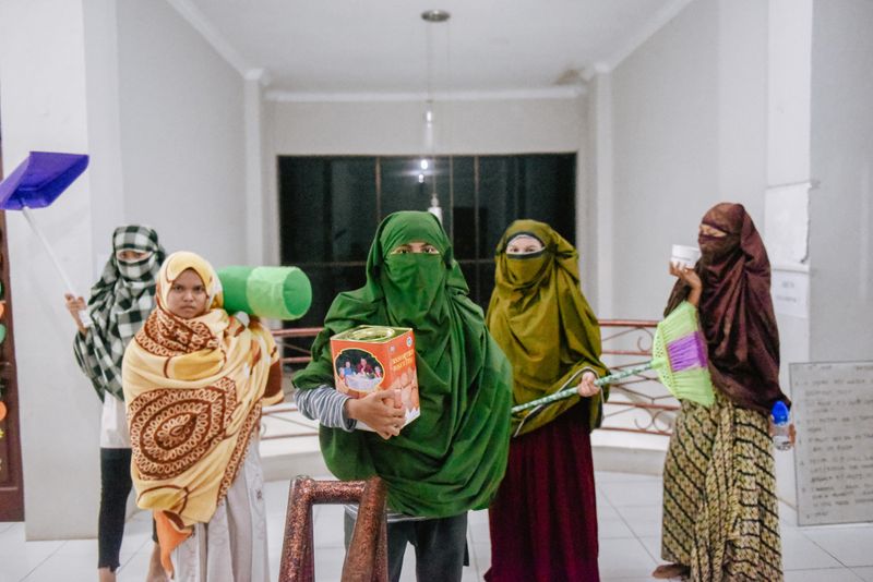 © Riska Munawarah - Image from the This Is Us (?) photography project