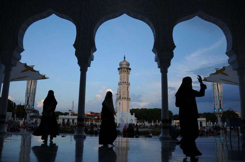 © Riska Munawarah - Image from the This Is Us (?) photography project