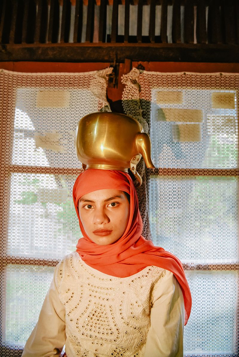 © Riska Munawarah - Image from the This Is Us (?) photography project