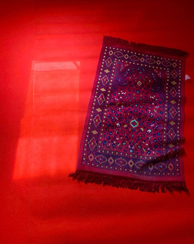 © Riska Munawarah - Image from the This Is Us (?) photography project