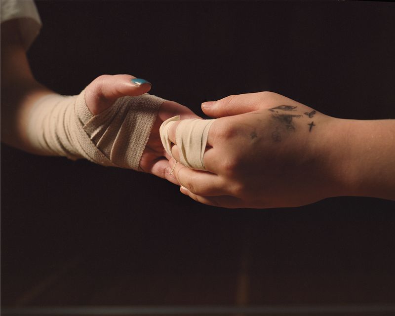 © Sofia Runarsdotter - Image from the Girl, Battle photography project