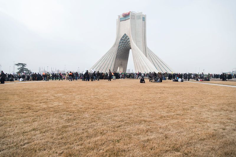 © Mehrdad Mirzaie - Afrooz Mosallaie