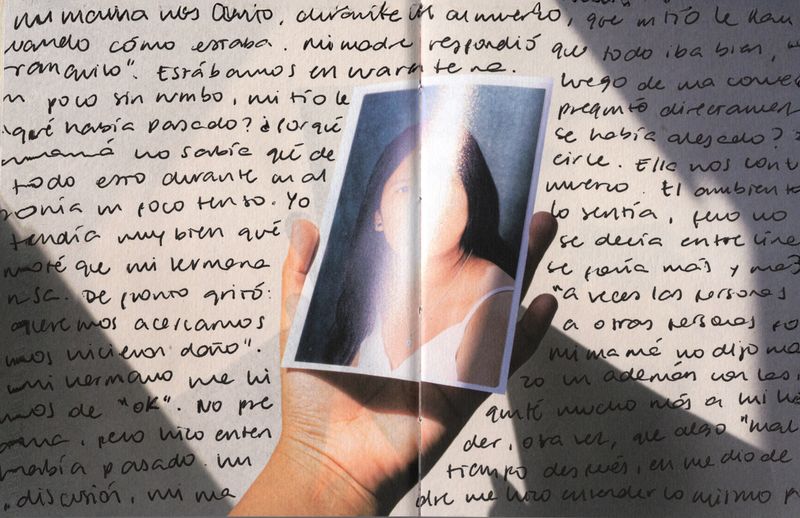 © Paola Jiménez - Image from the Cuando el cielo es rosado, no me arrepiento de nada (When the sky is pink, I regret nothing) photography project