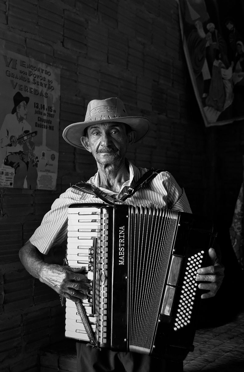 © Ana Caroline De Lima - Jose is one of the teachers. "I'm really happy to teach music for other people. It's a way to keep our traditions alive.